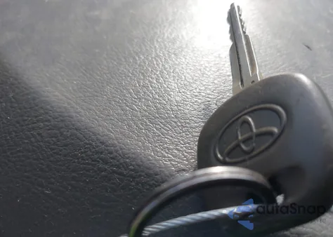 2010 Toyota Camry from USA, damaged, VIN 4T1BF3EK7AU518924